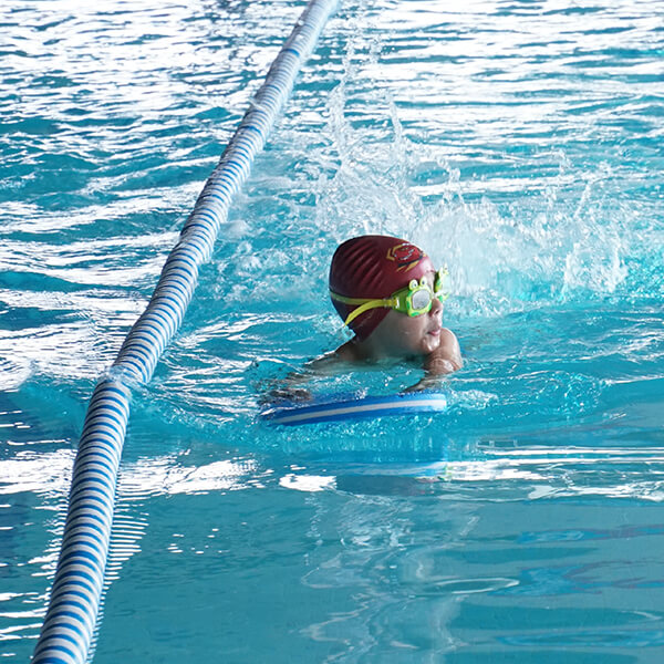 Cursuri de înot - Oxygen - Fitness, aerobic, spa, piscina Iasi